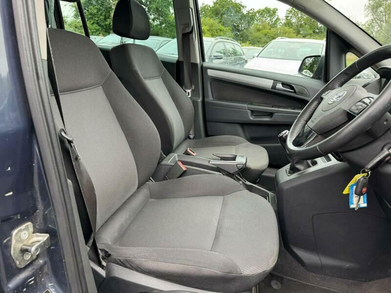 Vauxhall Zafira #13