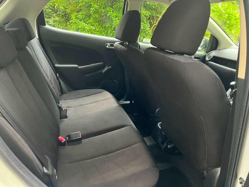 Mazda 2 1.5 Sport Euro 4 Green #15