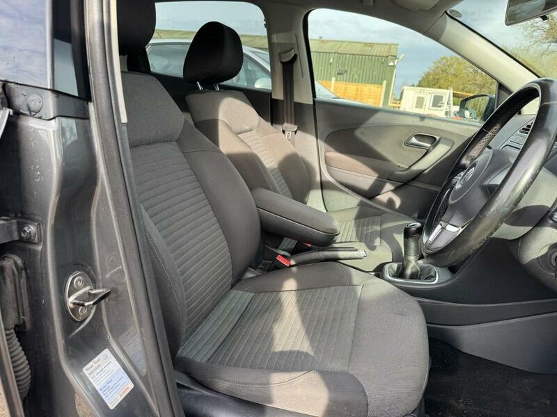Volkswagen Polo Grey #9