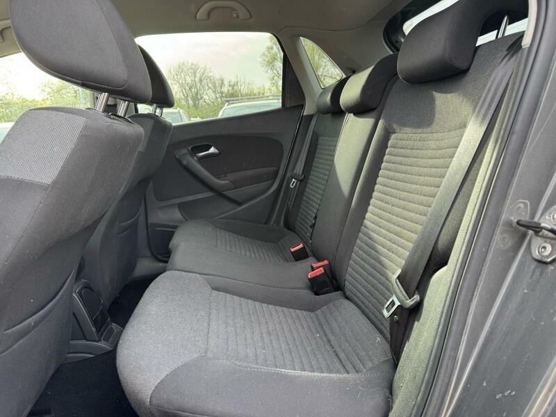 Volkswagen Polo Grey #16