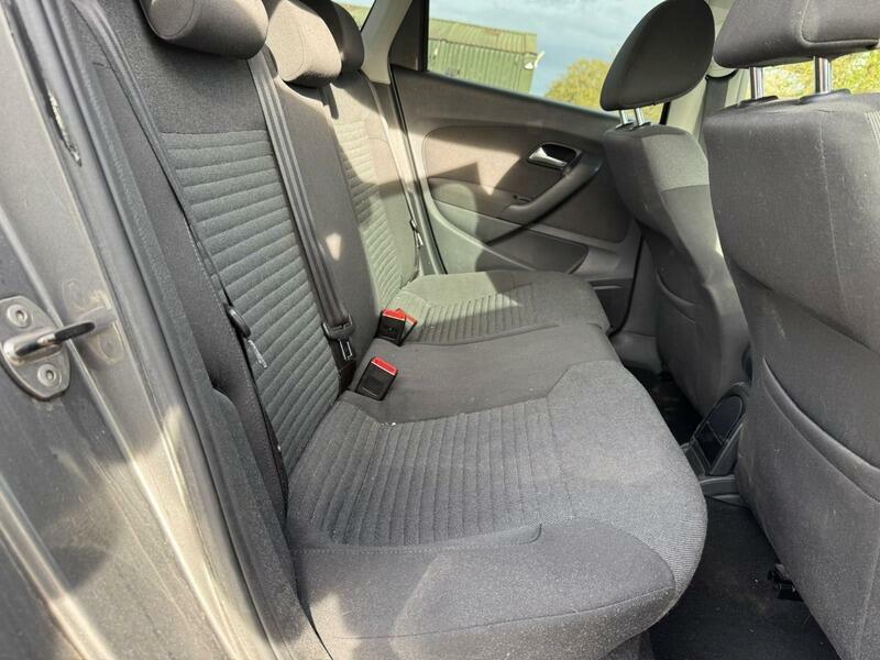 Volkswagen Polo Grey #12