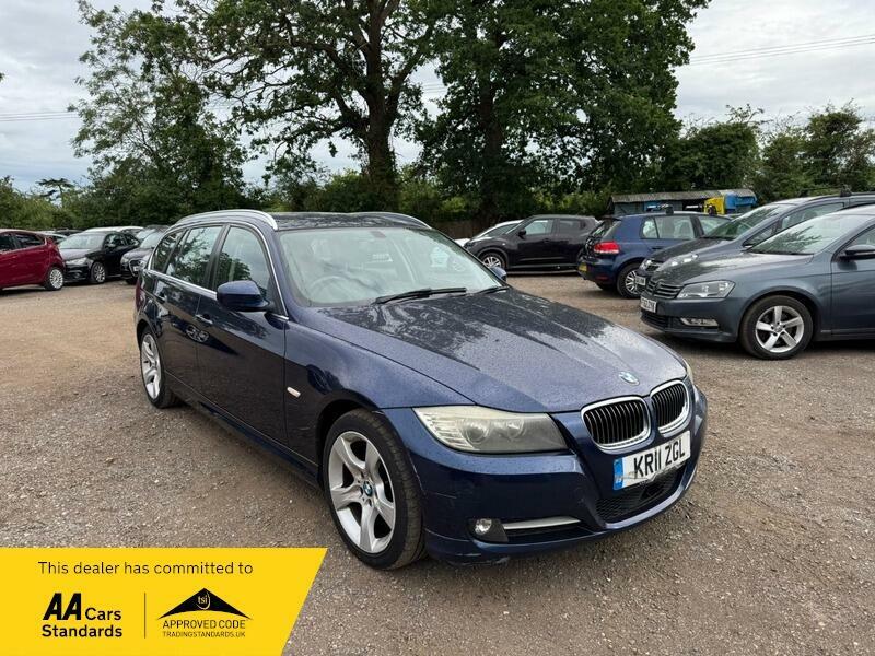 BMW 3 Series 2.0 320D Exclusive Edition Touring Euro 5 Ss Blue