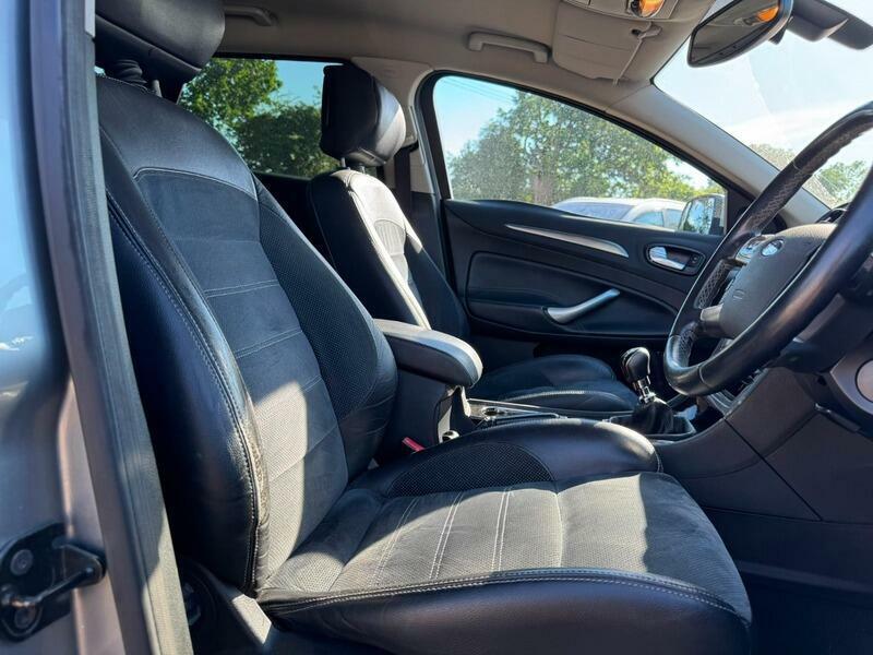 Ford Mondeo 2.0 Tdci Zetec Black #7