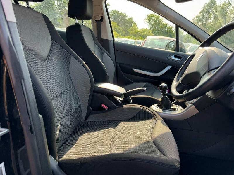 Peugeot 308 Active  #14
