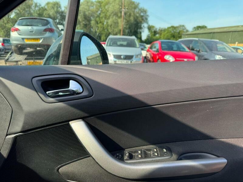 Peugeot 308 Active  #13