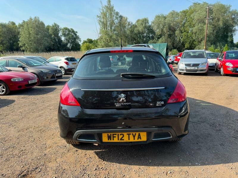 Peugeot 308 Active Black #3