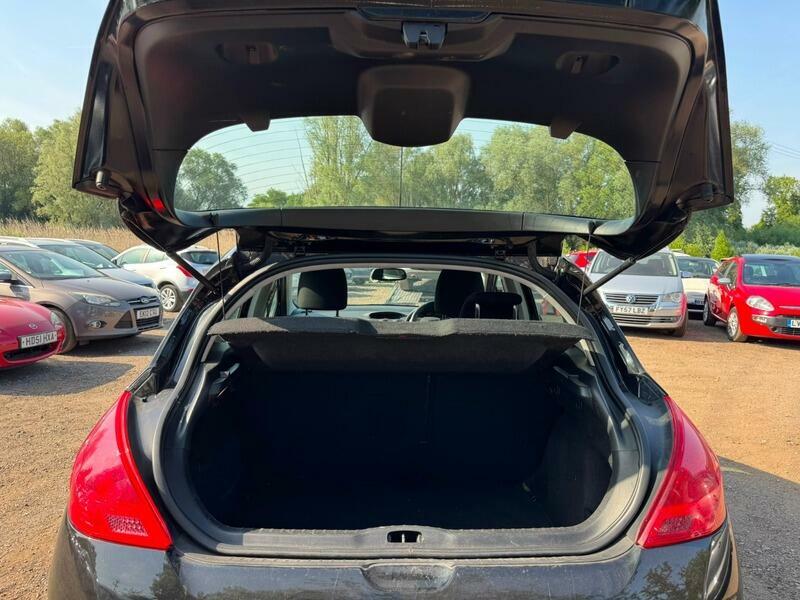 Peugeot 308 Active  #7