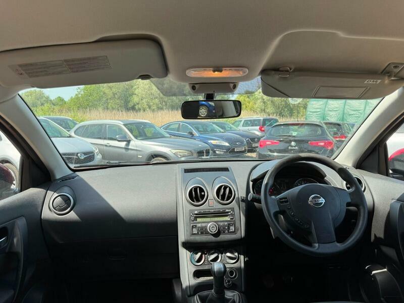 Nissan Qashqai+2 Tekna Plus 2 Grey #16