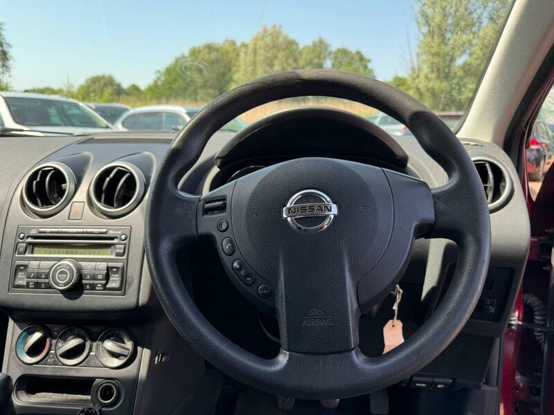 Nissan Qashqai+2 Tekna Plus 2 Grey #14
