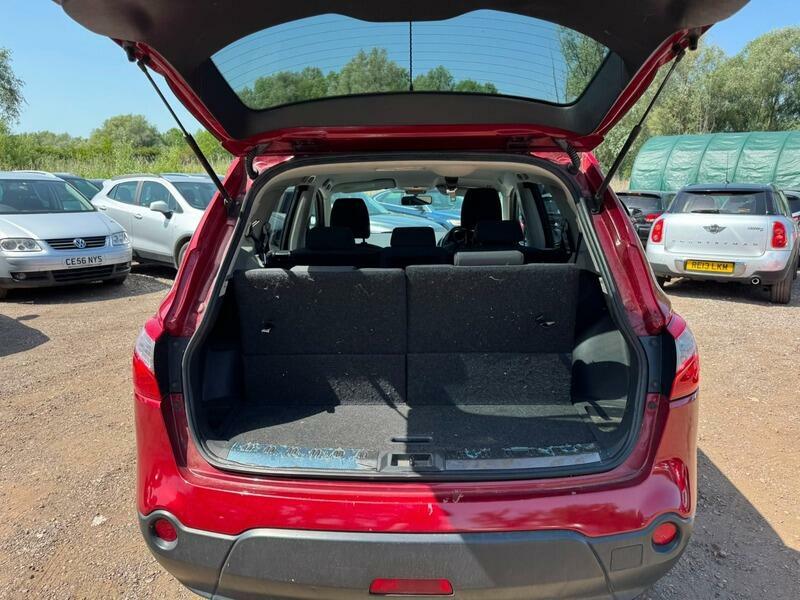 Nissan Qashqai+2 Tekna Plus 2 Grey #9