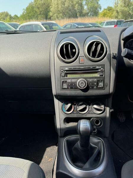 Nissan Qashqai+2 Tekna Plus 2 Grey #19
