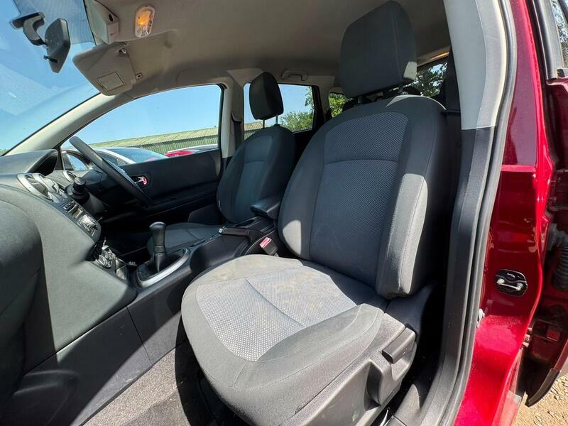 Nissan Qashqai+2 Tekna Plus 2 Grey #20