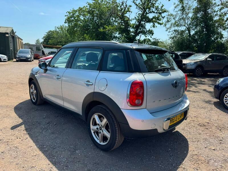 Mini Countryman Cooper D Silver #5
