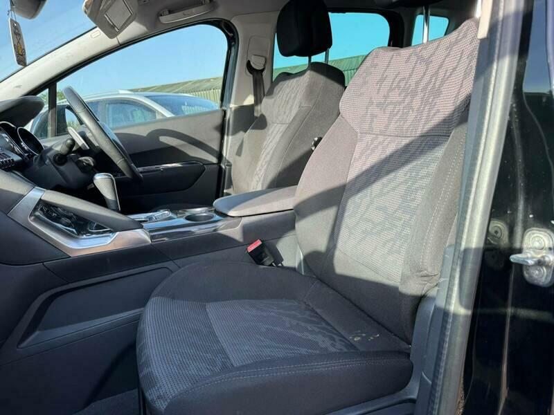 Peugeot 3008 Hatchback Silver #18