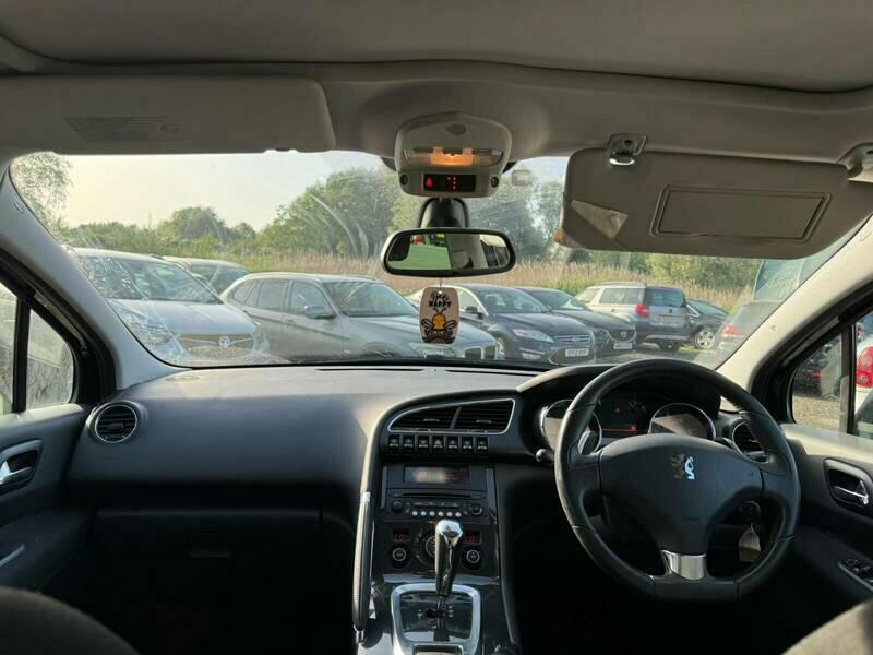 Peugeot 3008 Hatchback Silver #17