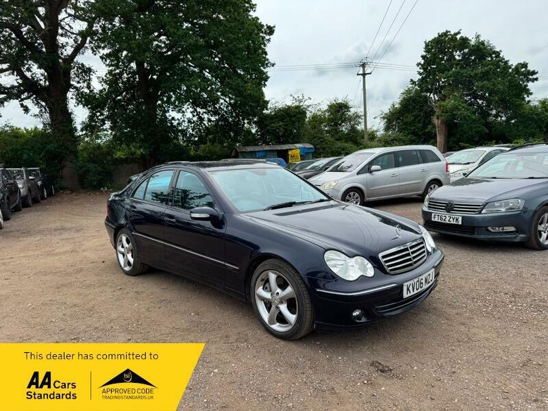 Mercedes-Benz C Class Avantgarde Se Blue