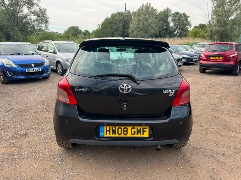 Toyota Yaris Sr Black #6