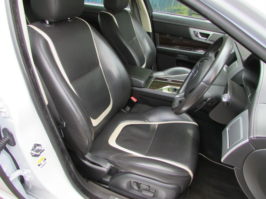 Jaguar XF 2.2 L D Portfolio Used  #6