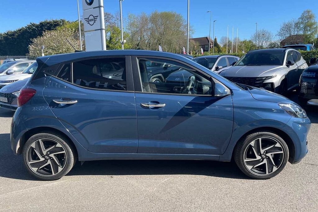 Hyundai I10 Premium Nav 1.2 Mpi 79Ps FV75ZXG Blue #4