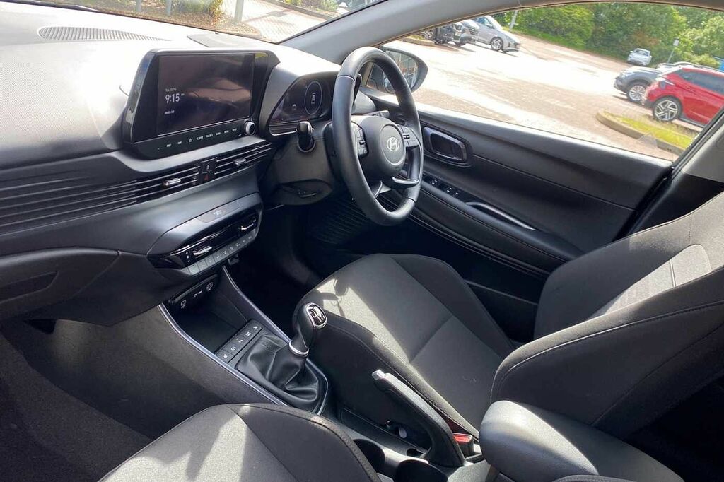Hyundai Bayon 1.0 Tgdi Premium FH74PJU Grey #2