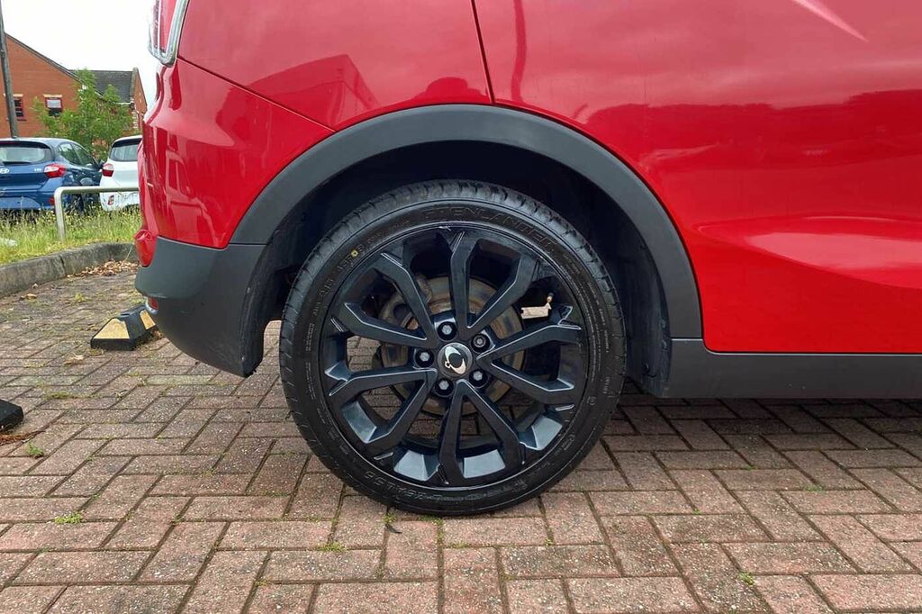 SsangYong Tivoli 1.6 D Elx 4X4 Red #5