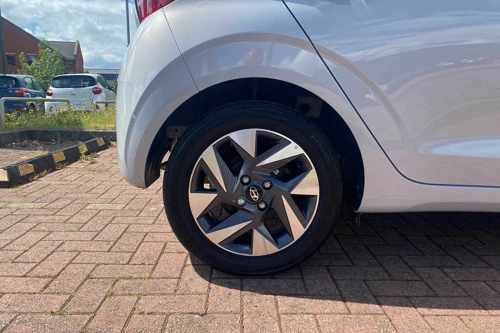 Hyundai I10 1.0 63 Advance Nav FX75WRO Grey #5