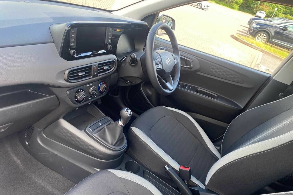 Hyundai I10 1.0 Advance Hatchback Euro 6 Ss Grey #2