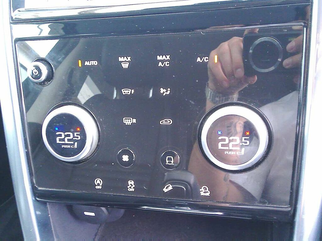 Land Rover Discovery Sport Discovery Sport S D Black #27