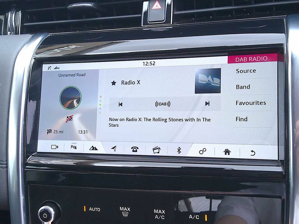 Land Rover Discovery Sport Discovery Sport S D Black #28