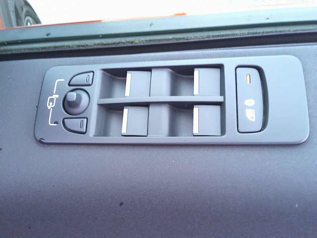 Land Rover Discovery Sport Discovery Sport S D Black #19