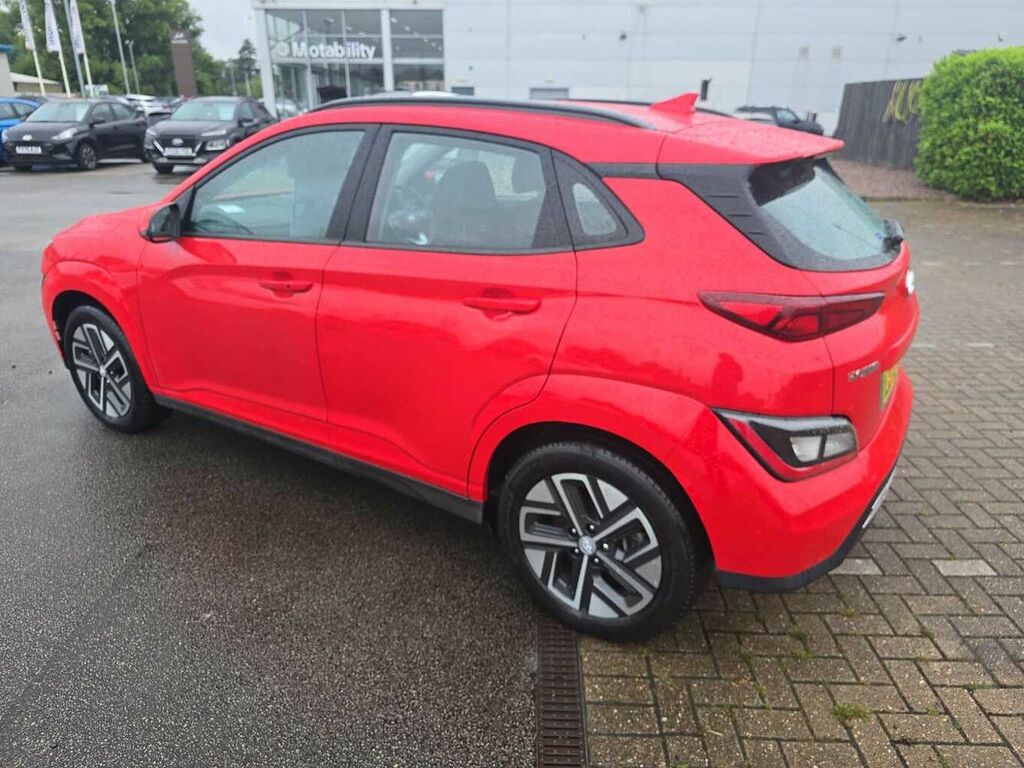 Hyundai Kona 100Kw Se Connect 39Kwh LD72TUO Red #3
