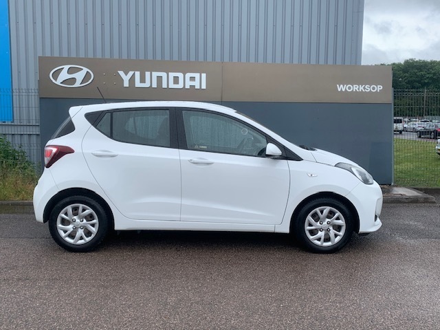Hyundai I10 1.2 Se YM66ZJN White #4