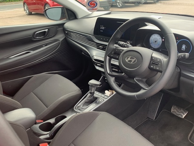 Hyundai Bayon Premium Blue #10