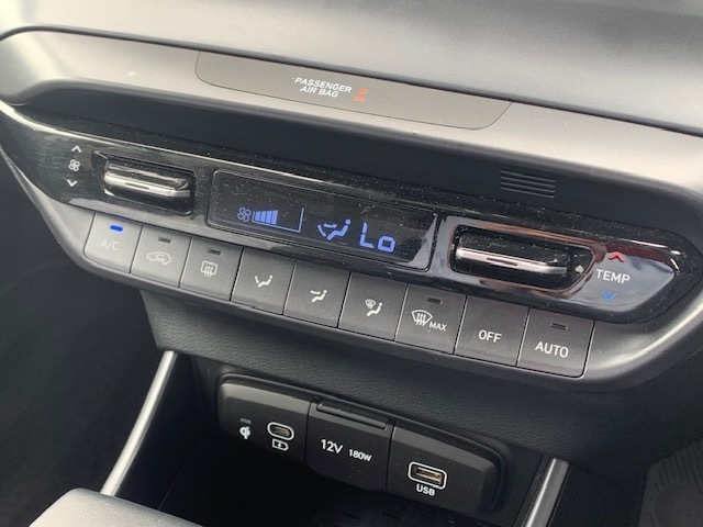 Hyundai Bayon Premium Blue #18