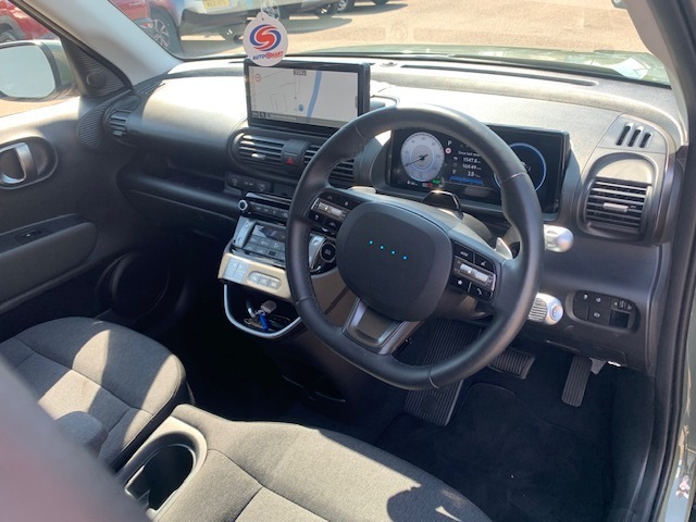 Hyundai Inster Long Range 49Kwh Cross Beige #19