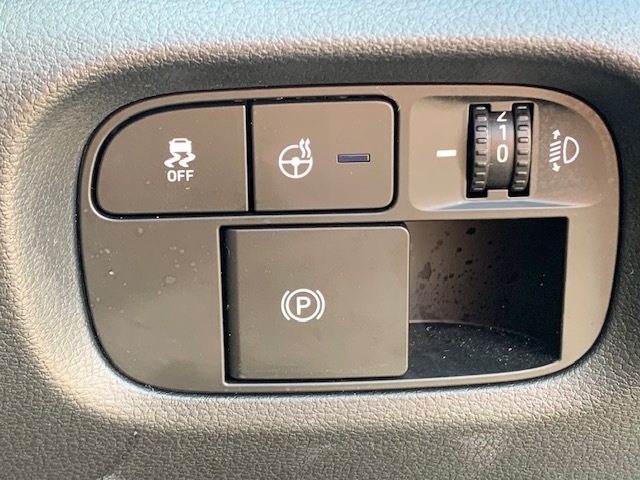 Hyundai Inster Long Range 49Kwh Cross Beige #48