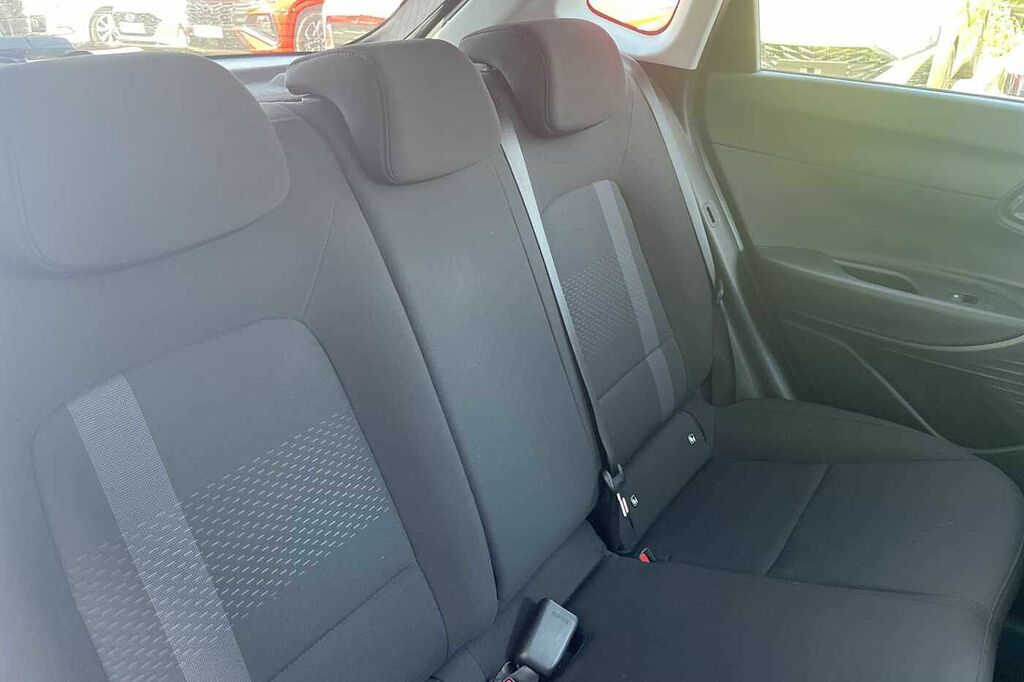 Hyundai I20 Premium T-gdi White #13