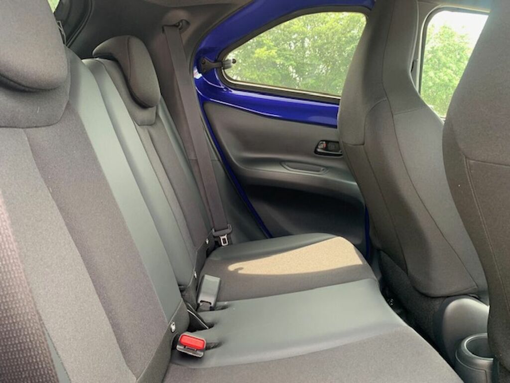 Toyota Aygo X Edge Beige #12