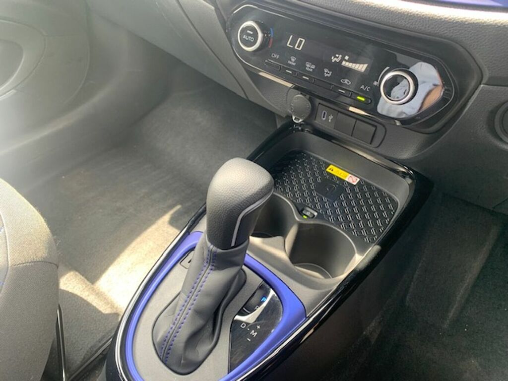 Toyota Aygo X Edge Beige #20