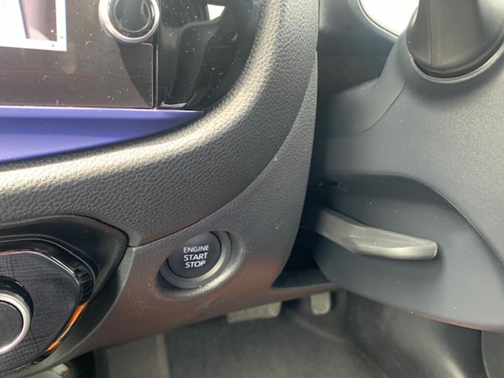 Toyota Aygo X Edge Beige #23