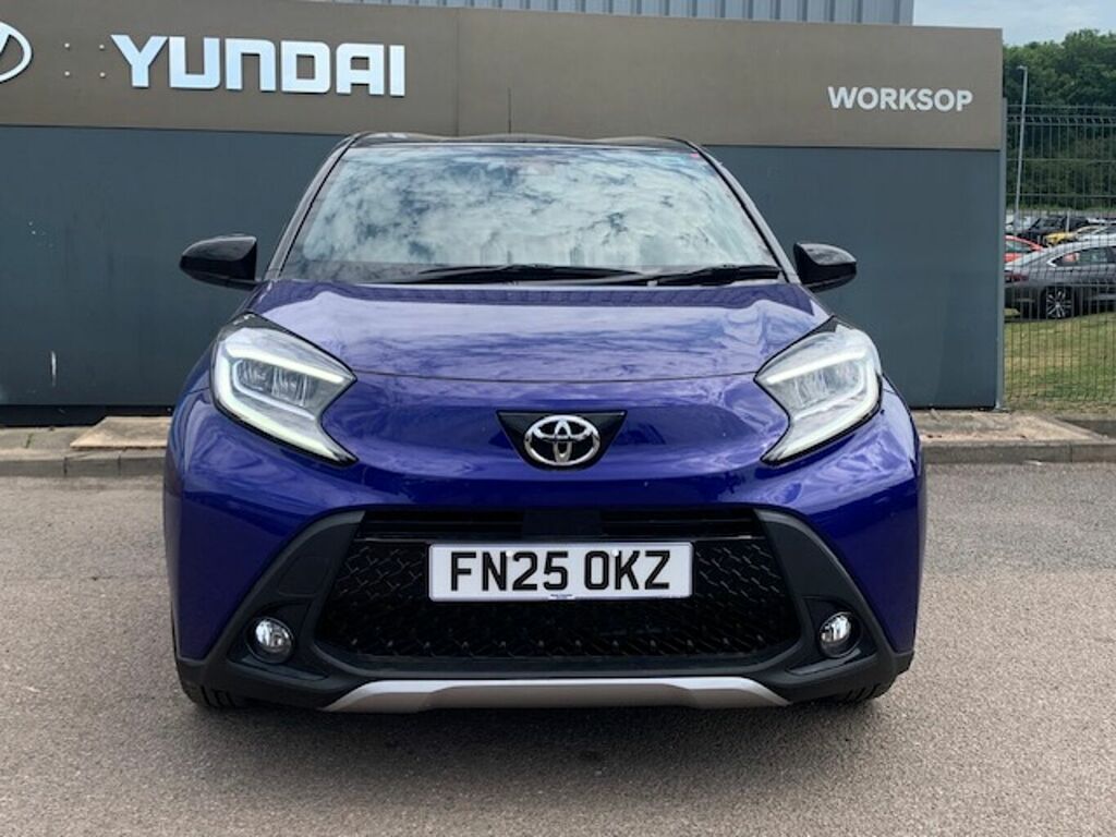 Toyota Aygo X Edge Beige #8