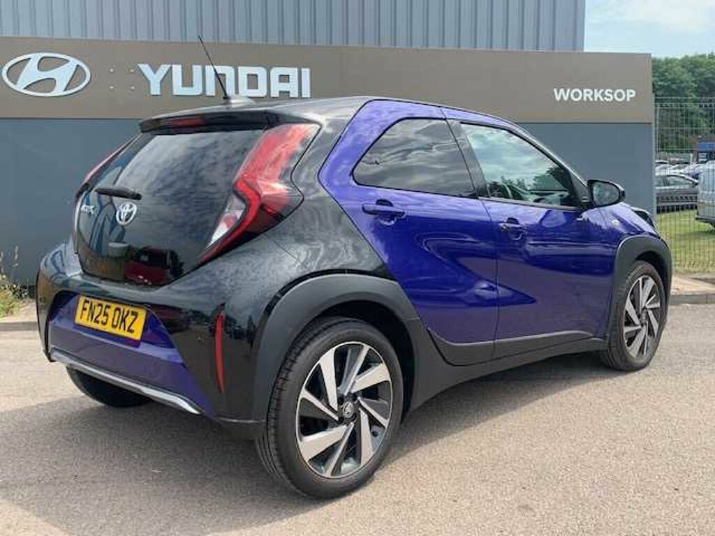 Toyota Aygo X 1.0 Vvt-i Exclusive Blue #3