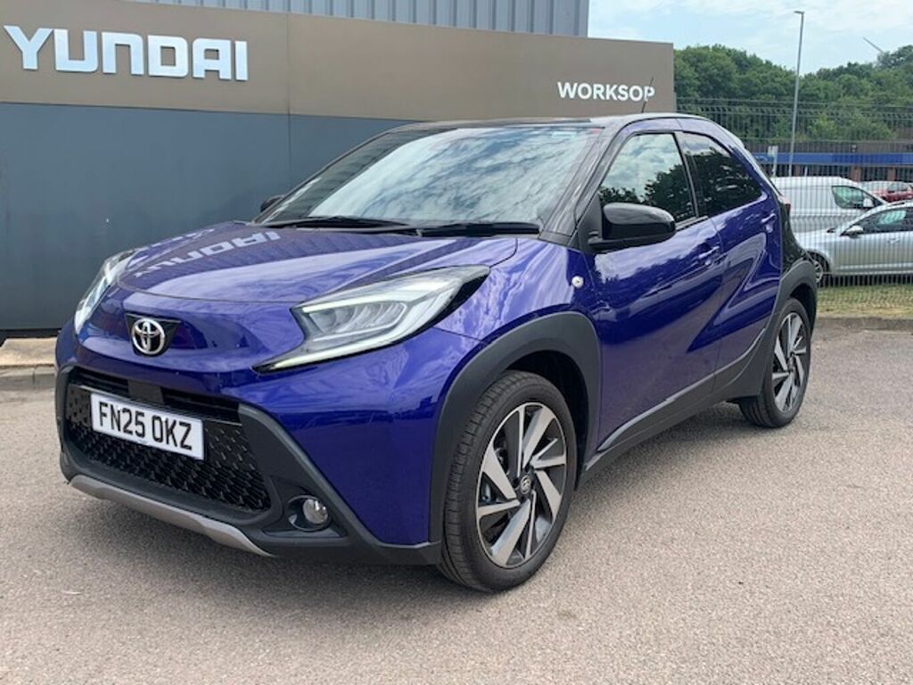 Toyota Aygo X Edge Beige #7