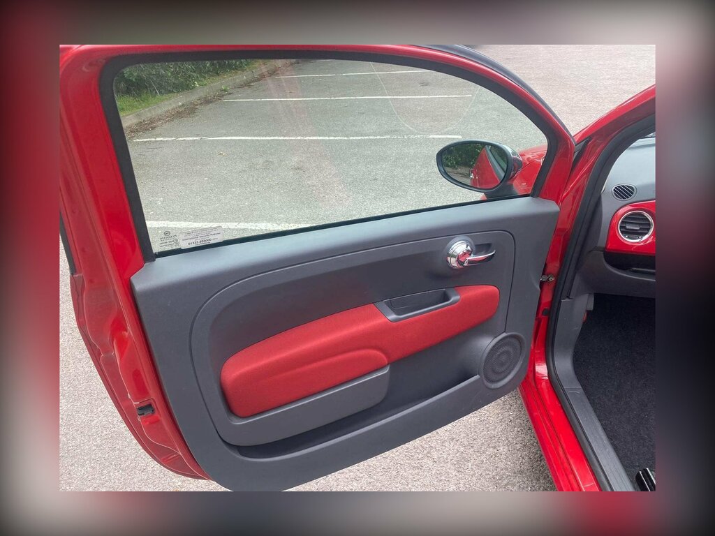 Fiat 500C Lounge White #24