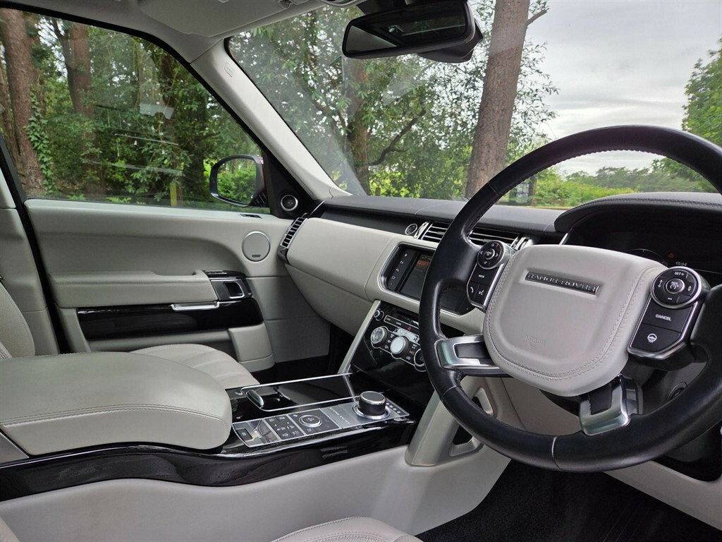 Land Rover Range Rover V8 Autobiography Green #3