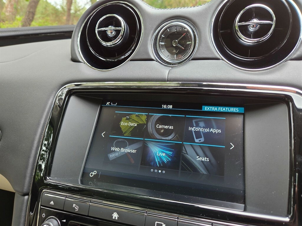 Jaguar XJ D V6 Portfolio L Black #44