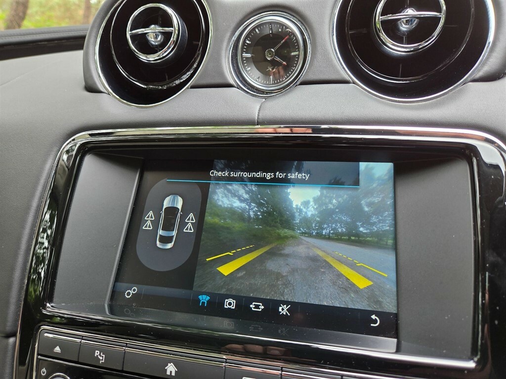 Jaguar XJ D V6 Portfolio L Black #39