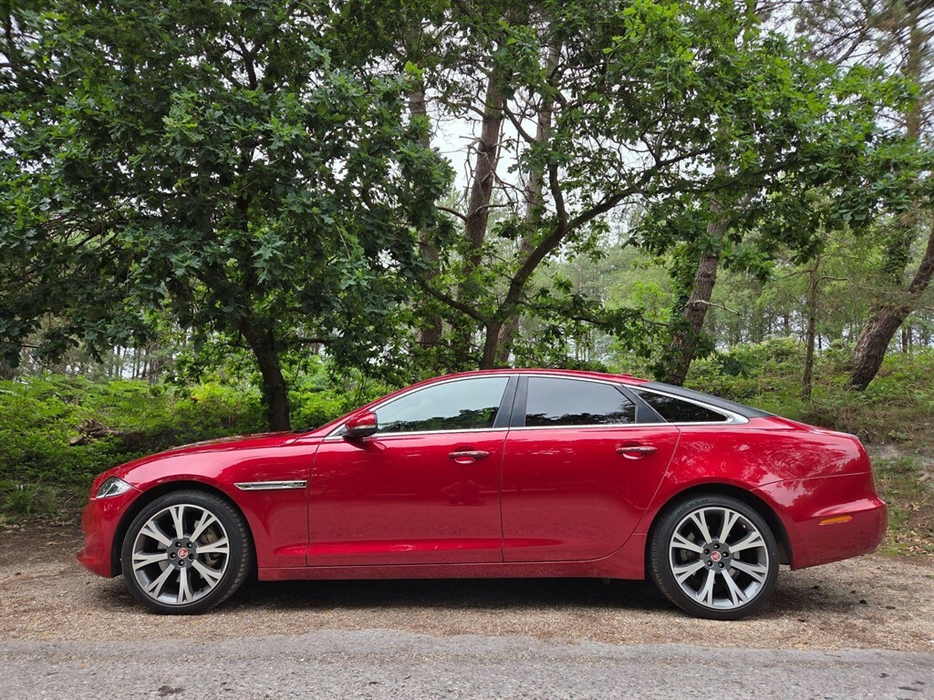 Jaguar XJ D V6 Portfolio L Black #12