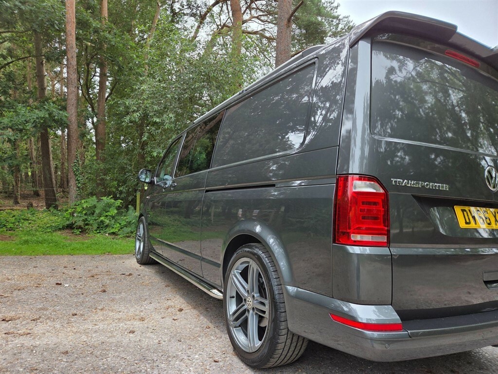 Volkswagen Transporter Transporter T26 Startline Red #17
