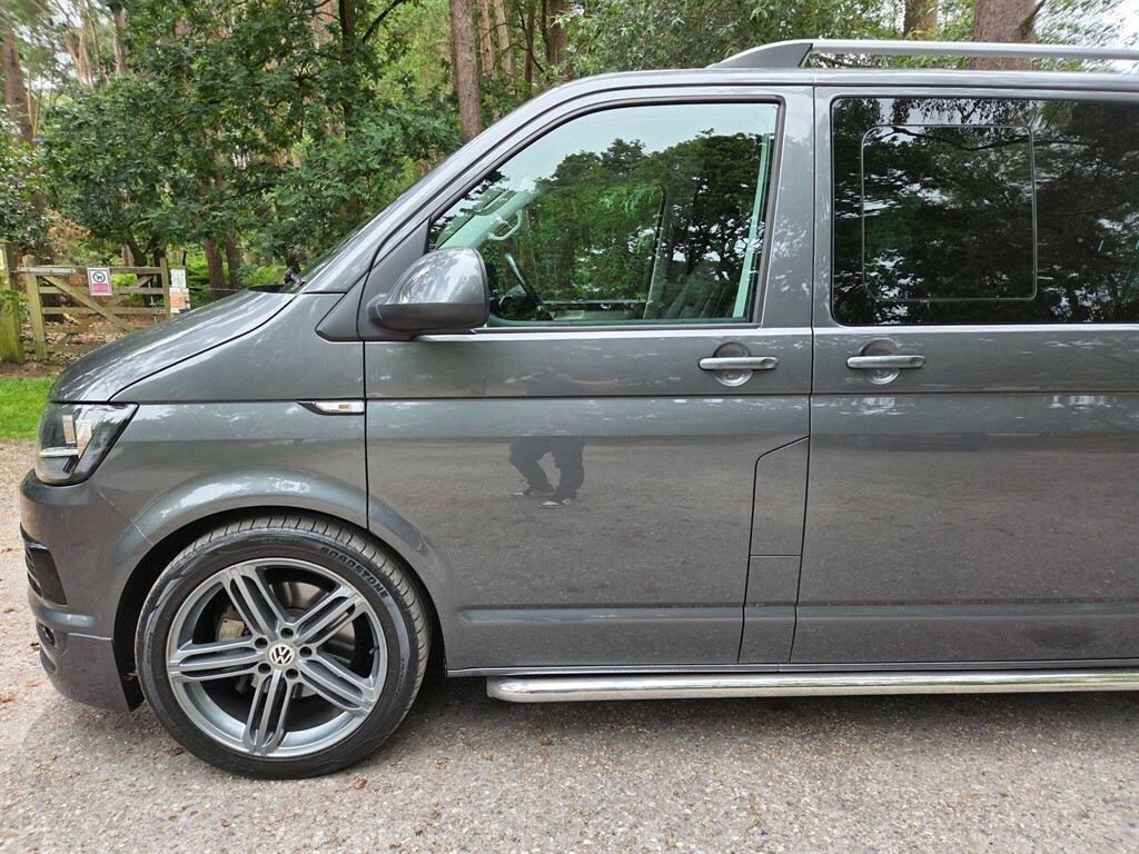 Volkswagen Transporter Transporter T26 Startline Red #11